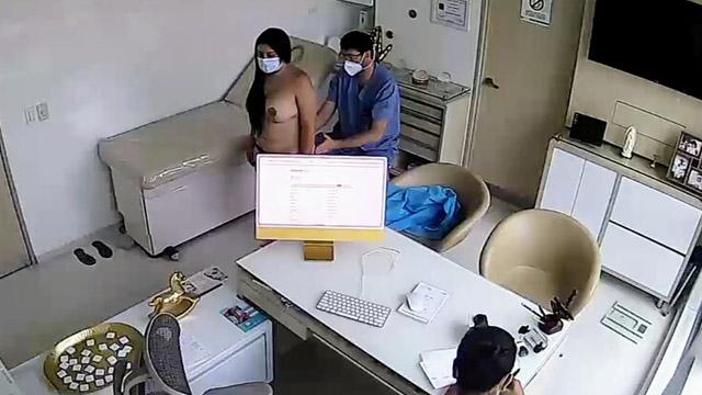 Doctor Nude Thick Ass – Clinic Patient Fuck