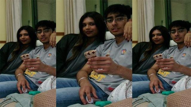 Horny Bhabi & junior Affair Fucks No Body At Home – Young Neighbour